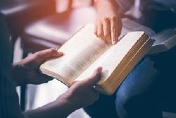 How To Teach A Bible Study